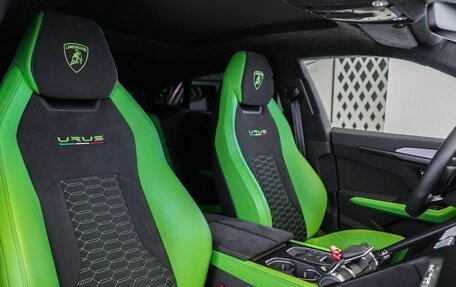 Lamborghini Urus I, 2021 год, 30 900 000 рублей, 17 фотография