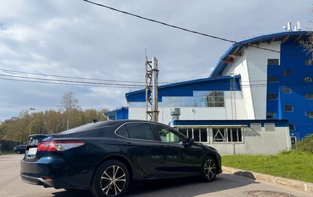 Toyota Camry, 2020 год, 2 800 000 рублей, 8 фотография