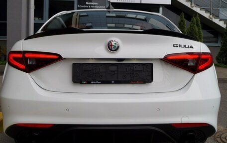 Alfa Romeo Giulia II, 2021 год, 2 990 000 рублей, 11 фотография