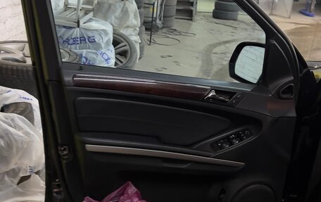 Mercedes-Benz M-Класс, 2010 год, 1 600 000 рублей, 14 фотография