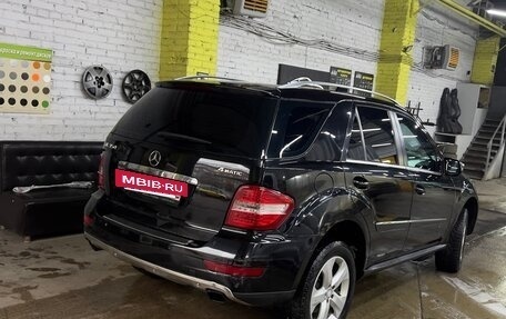 Mercedes-Benz M-Класс, 2010 год, 1 600 000 рублей, 12 фотография