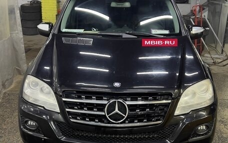 Mercedes-Benz M-Класс, 2010 год, 1 600 000 рублей, 7 фотография