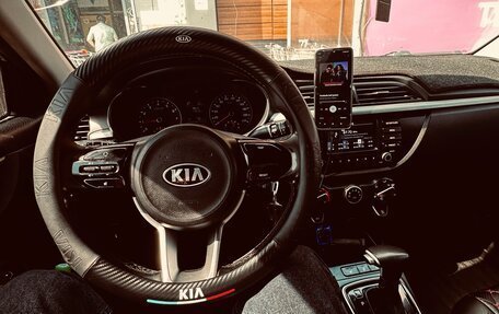 KIA Rio IV, 2018 год, 600 000 рублей, 4 фотография
