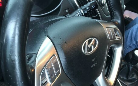 Hyundai ix35 I рестайлинг, 2011 год, 1 100 000 рублей, 8 фотография
