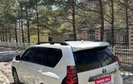 Toyota Land Cruiser Prado 150 рестайлинг 2, 2017 год, 4 900 000 рублей, 19 фотография
