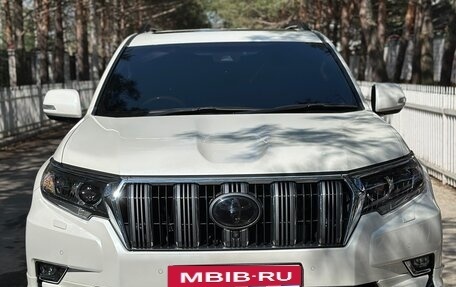 Toyota Land Cruiser Prado 150 рестайлинг 2, 2017 год, 4 900 000 рублей, 9 фотография