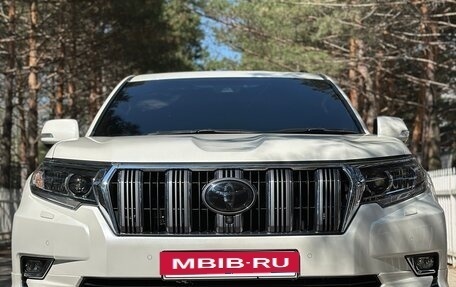 Toyota Land Cruiser Prado 150 рестайлинг 2, 2017 год, 4 900 000 рублей, 10 фотография