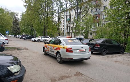 Skoda Octavia, 2019 год, 950 000 рублей, 4 фотография
