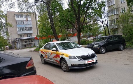 Skoda Octavia, 2019 год, 950 000 рублей, 5 фотография