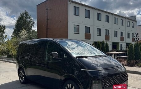 Hyundai Staria, 2022 год, 4 750 000 рублей, 8 фотография