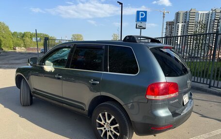 Volkswagen Touareg III, 2004 год, 850 000 рублей, 4 фотография