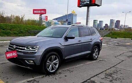 Volkswagen Teramont I, 2018 год, 3 300 000 рублей, 2 фотография