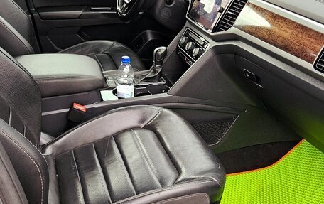 Volkswagen Teramont I, 2018 год, 3 300 000 рублей, 36 фотография