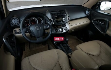 Toyota RAV4, 2011 год, 1 369 000 рублей, 20 фотография