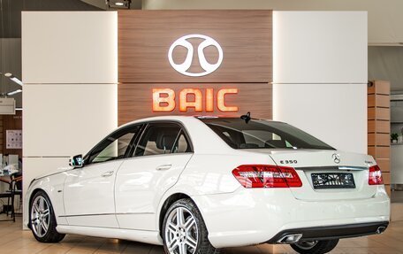 Mercedes-Benz E-Класс, 2011 год, 1 455 000 рублей, 4 фотография