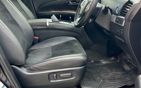 Toyota Estima III рестайлинг -2, 2017 год, 2 650 000 рублей, 9 фотография