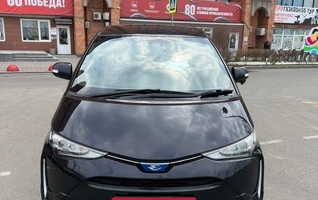 Toyota Estima III рестайлинг -2, 2017 год, 2 650 000 рублей, 8 фотография