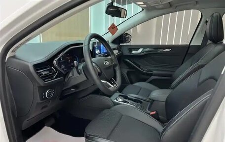Ford Focus IV, 2022 год, 1 379 000 рублей, 11 фотография