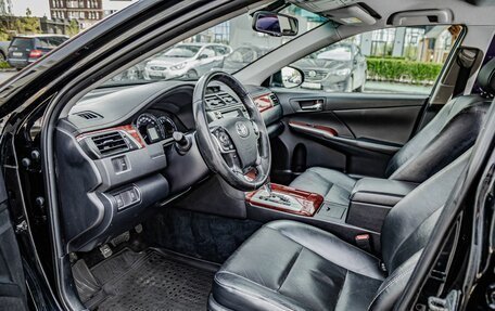 Toyota Camry, 2014 год, 2 100 000 рублей, 13 фотография