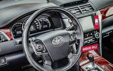 Toyota Camry, 2014 год, 2 100 000 рублей, 14 фотография