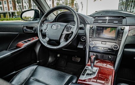 Toyota Camry, 2014 год, 2 100 000 рублей, 19 фотография