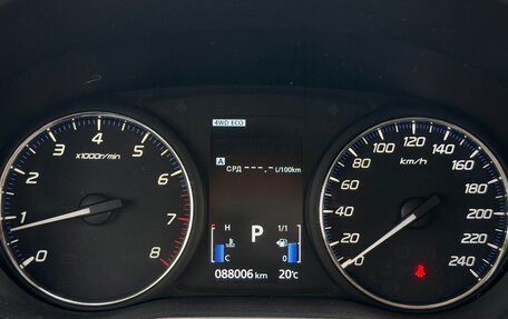 Mitsubishi Outlander III рестайлинг 3, 2017 год, 2 050 000 рублей, 13 фотография