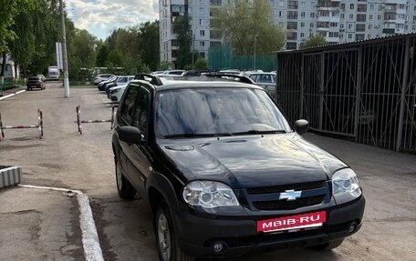 Chevrolet Niva I рестайлинг, 2012 год, 650 000 рублей, 4 фотография