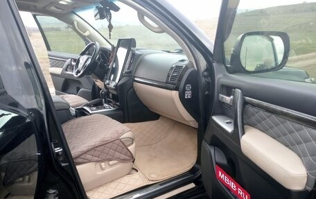 Toyota Land Cruiser 200, 2013 год, 3 750 000 рублей, 9 фотография