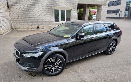 Volvo V90 Cross Country I рестайлинг, 2021 год, 3 200 000 рублей, 5 фотография
