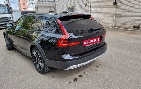 Volvo V90 Cross Country I рестайлинг, 2021 год, 3 200 000 рублей, 11 фотография