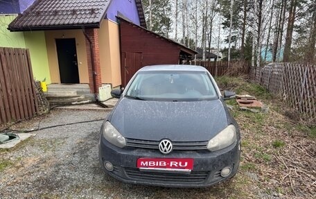 Volkswagen Golf VI, 2012 год, 800 000 рублей, 1 фотография