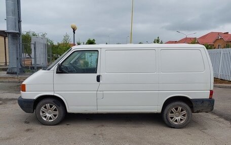 Volkswagen Transporter T4, 2003 год, 1 120 000 рублей, 3 фотография