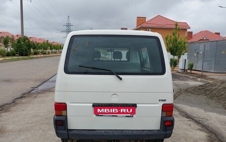 Volkswagen Transporter T4, 2003 год, 1 120 000 рублей, 5 фотография