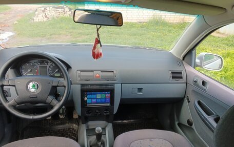 Skoda Fabia I, 2001 год, 300 000 рублей, 12 фотография