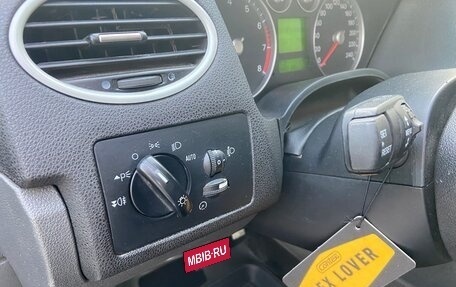Ford Focus II рестайлинг, 2006 год, 490 000 рублей, 30 фотография