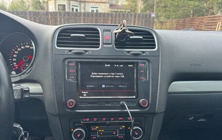 Volkswagen Golf VI, 2012 год, 800 000 рублей, 6 фотография