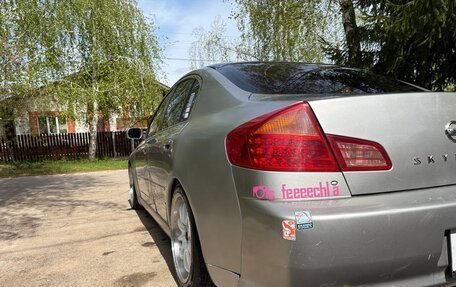 Nissan Skyline, 2001 год, 450 000 рублей, 8 фотография