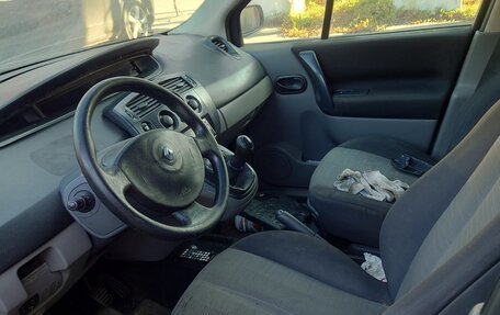 Renault Scenic III, 2004 год, 250 000 рублей, 2 фотография