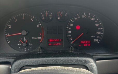 Audi A4, 1999 год, 450 000 рублей, 9 фотография