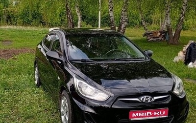 Hyundai Solaris II рестайлинг, 2013 год, 715 000 рублей, 1 фотография