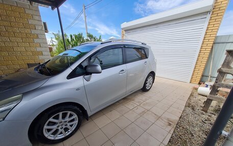 Toyota Verso I, 2010 год, 1 150 000 рублей, 6 фотография