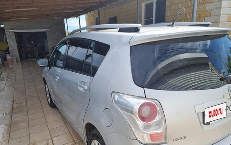 Toyota Verso I, 2010 год, 1 150 000 рублей, 8 фотография