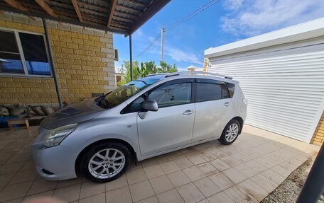 Toyota Verso I, 2010 год, 1 150 000 рублей, 10 фотография