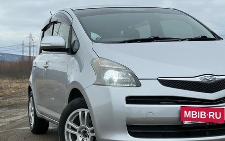 Toyota Ractis I, 2006 год, 800 000 рублей, 4 фотография