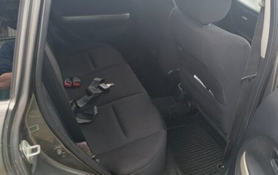 Toyota Ist II, 2004 год, 580 000 рублей, 1 фотография