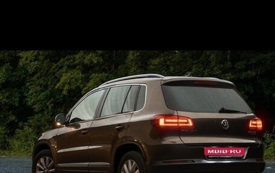 Volkswagen Tiguan I, 2015 год, 1 849 999 рублей, 1 фотография