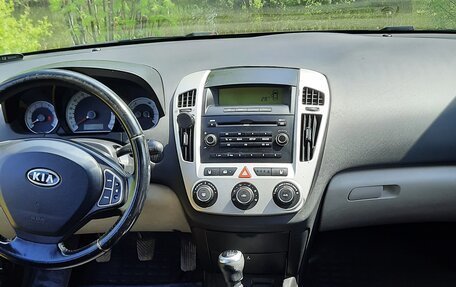 KIA cee'd I рестайлинг, 2009 год, 620 000 рублей, 2 фотография