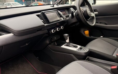 Honda Fit, 2020 год, 1 440 000 рублей, 7 фотография