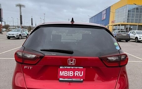 Honda Fit, 2020 год, 1 440 000 рублей, 3 фотография