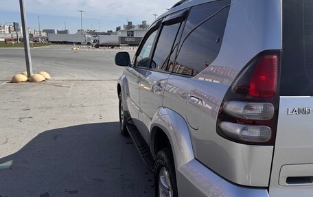 Toyota Land Cruiser Prado 120 рестайлинг, 2007 год, 2 500 000 рублей, 17 фотография